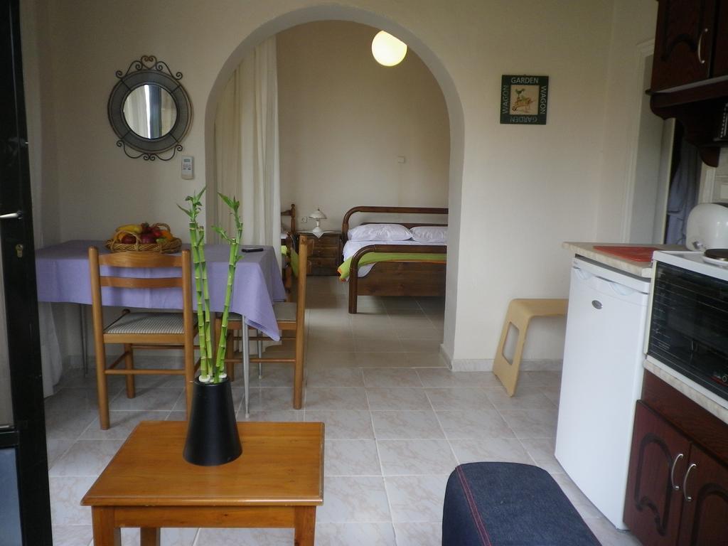 Spiridoula Apartments Agios Stefanos Avliotes  Dış mekan fotoğraf